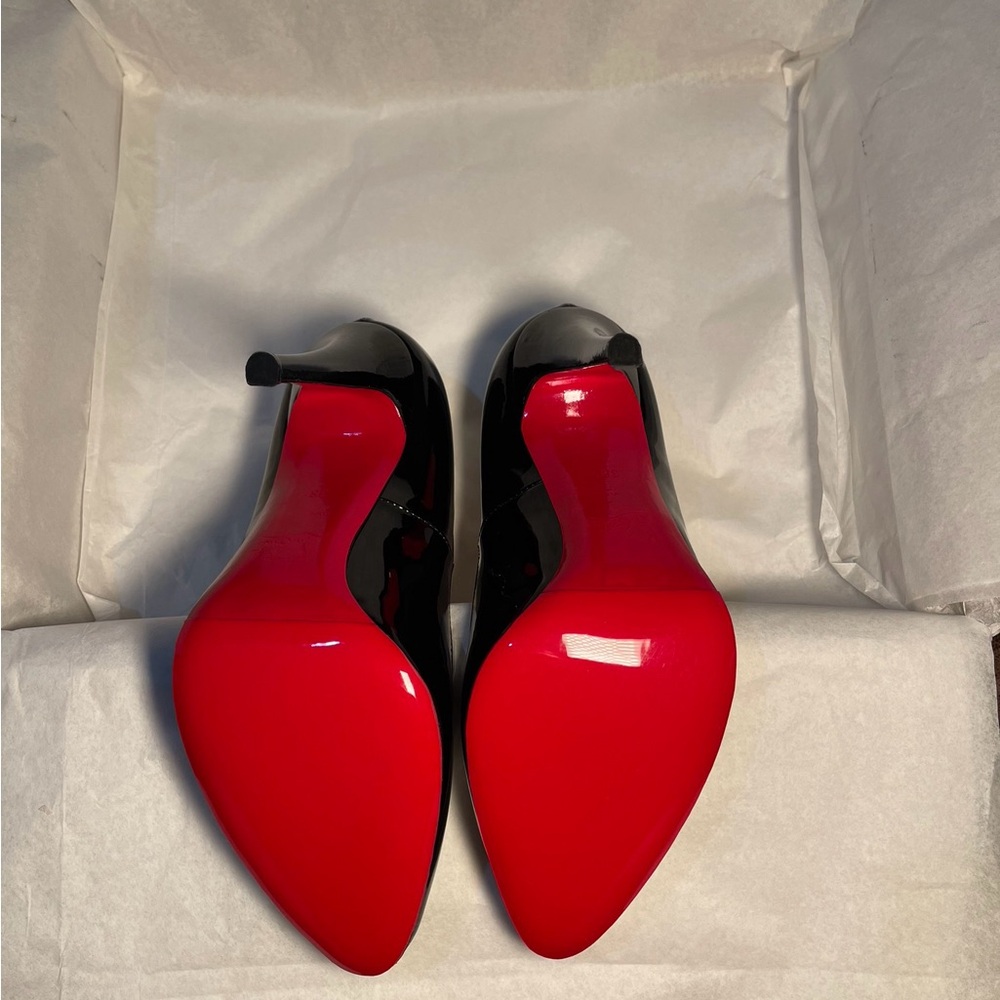 Christian Louboutin Glossy Black patent simple pumps 100mm. EU 38.5 - Picture 11 of 12